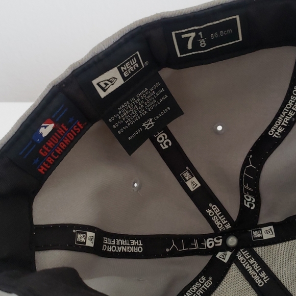 Hat - Picture 4 of 4